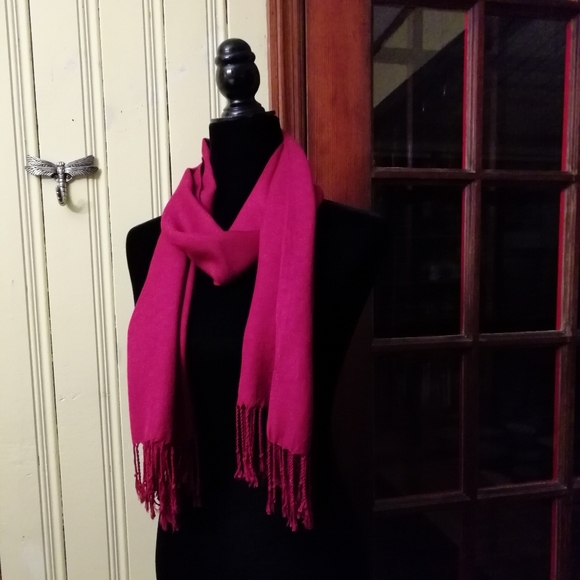 Deep Red Viscose Fringe Scarf/Wrap - Picture 1 of 7